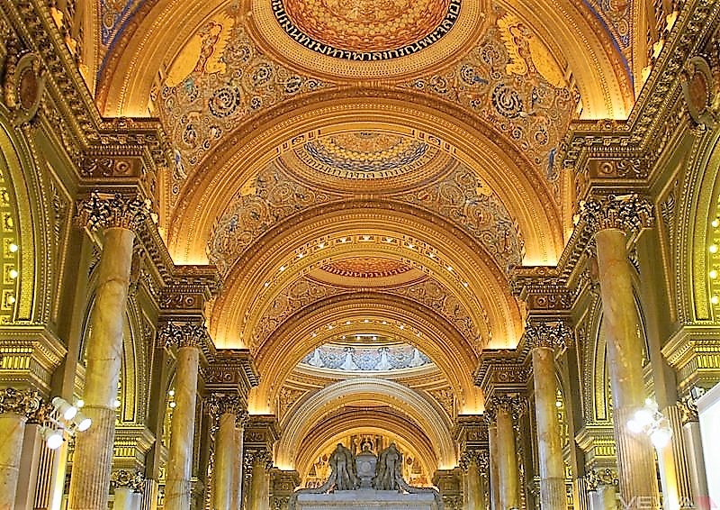 Luxo é um dos itens mais importantes no palácio