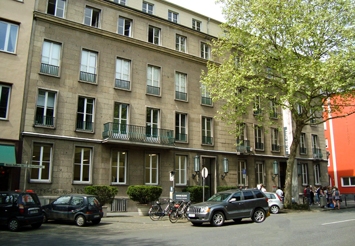 A fachada de El-De Haus