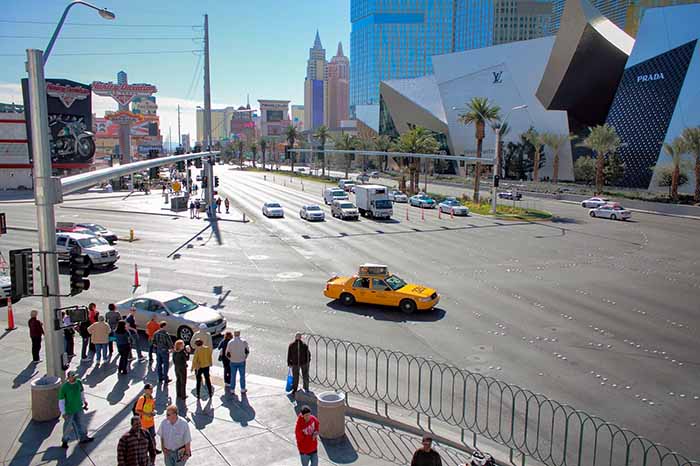 Avenida larga em Las Vegas, Estados Unidos