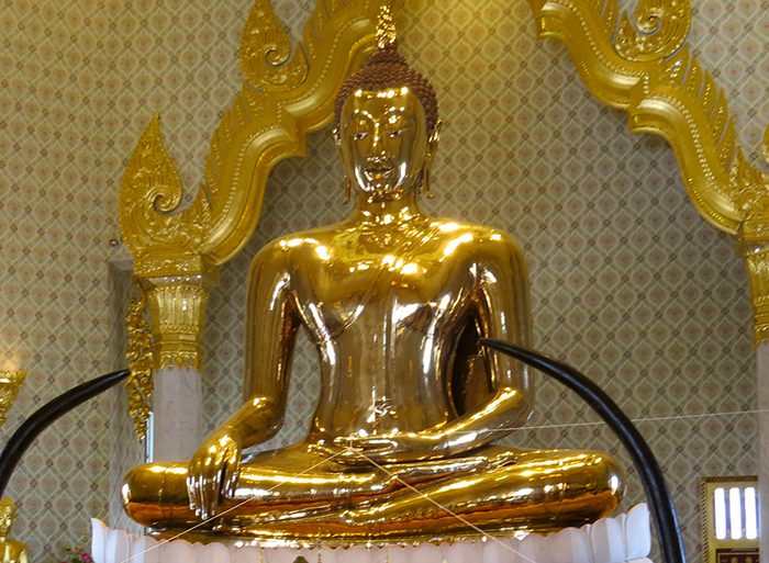 Buda de ouro, em Chinatown, Bangcoc, Tailândia