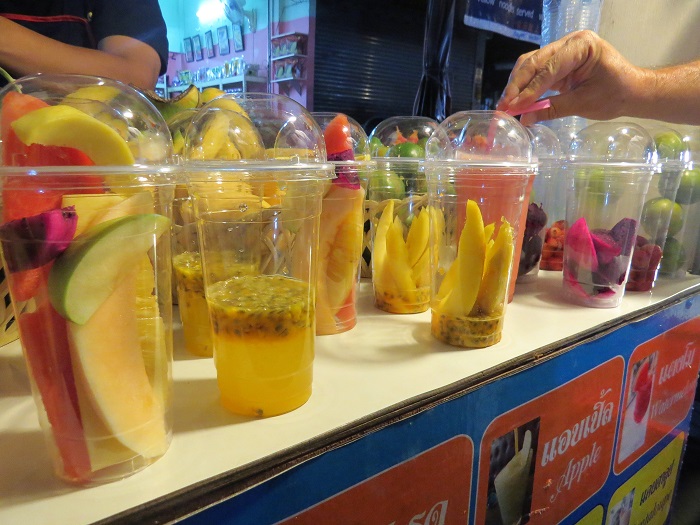 Sucos de fruta em Chiang Mai, Tailândia