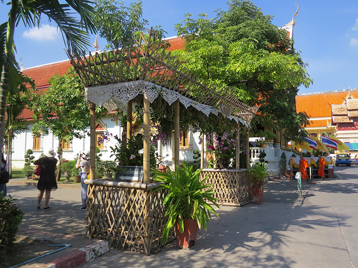 O interior do Wat Phra Singh, em Chiang Mai, Tailândia