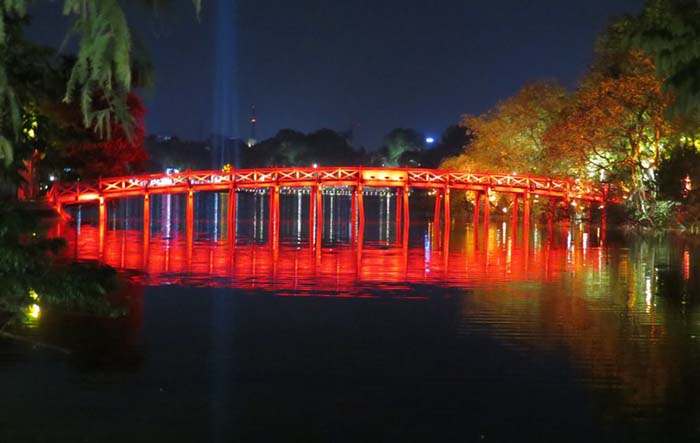 A Ponte Huc - viagem para o Vietnã