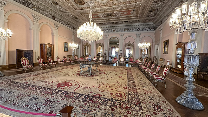 Salão dos Embaixadores no Palácio Dolmabahçe