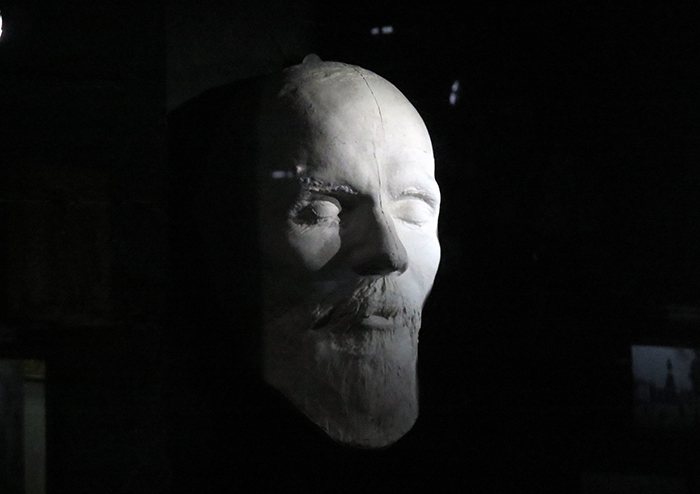 Máscara mortuária de Dostoievski