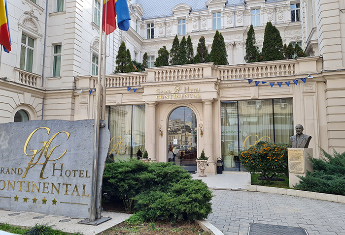 Grand Hotel Continental, em Bucareste, Romênia 