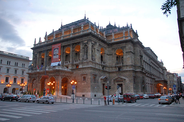 Ópera Estatal de Budapeste, Hungria