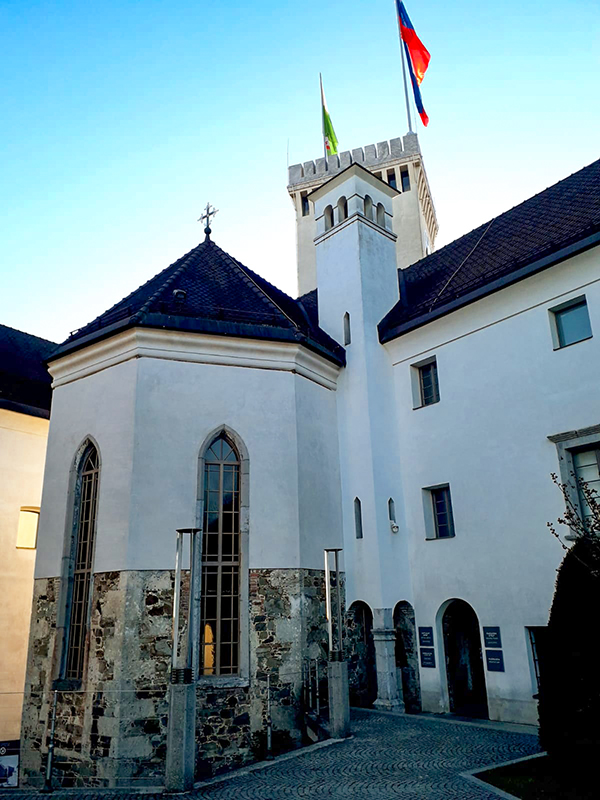 A torre do castelo, em Liubliana, Eslovênia