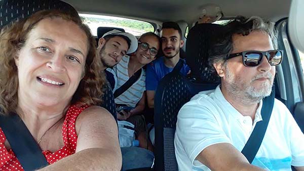 Sonia, Joao Miguel, Guilherme, Claudia e Gustavo a caminho de Sarajevo, na Bósnia