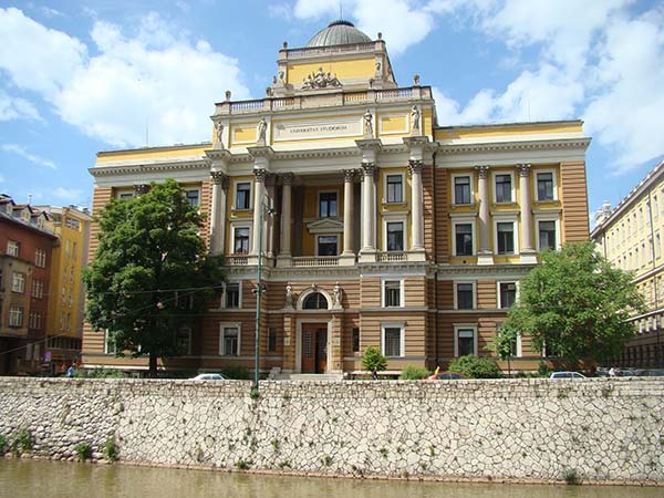 Faculdade de Direito da capital da Bósnia e Herzegovina