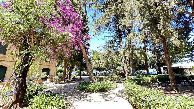 jardins em Corfu na Grécia