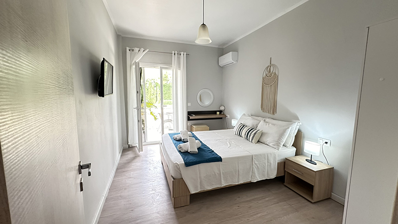 Quarto do apartamento em Corfu, Grécia