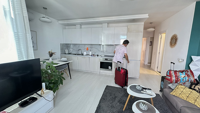 Sala e cozinha do apartamento em Tirana