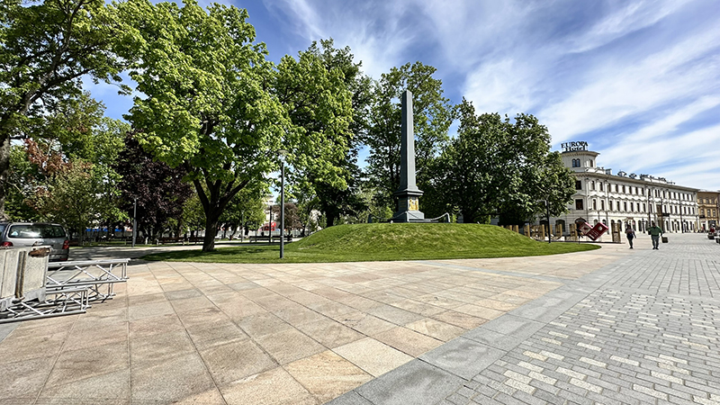 Lublin, Polônia: uma viagem pelos caminhos da história, da arte e do imaginário 5 Praça Litewski e o Monumento da União de Lublin, Polônia