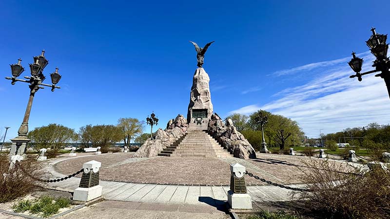 Memorial Russalka