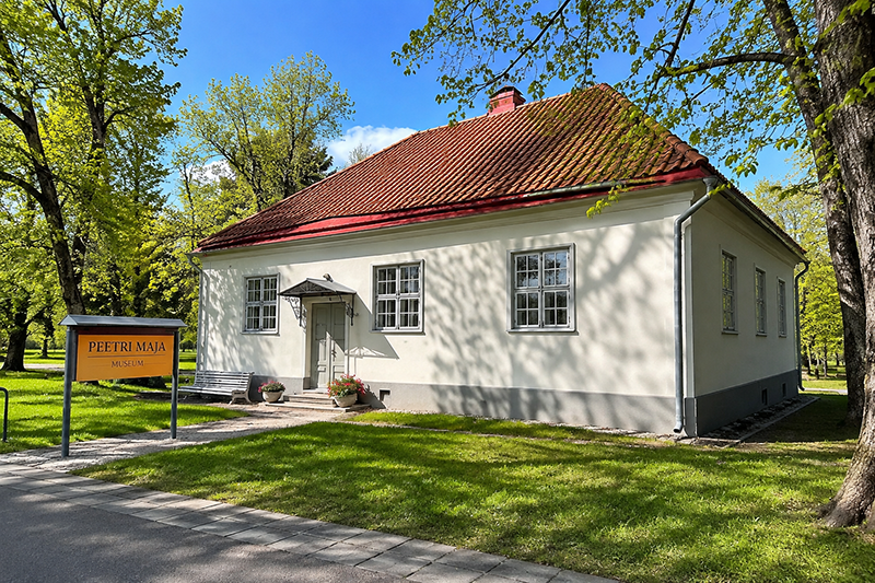 A Casa de Pedro, o Grande, no Parque kadriorg, em Tallinn, Estônia