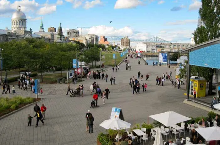 Vieux Port, em Montréal, Canada Vieux Port, em Montréal, Canada