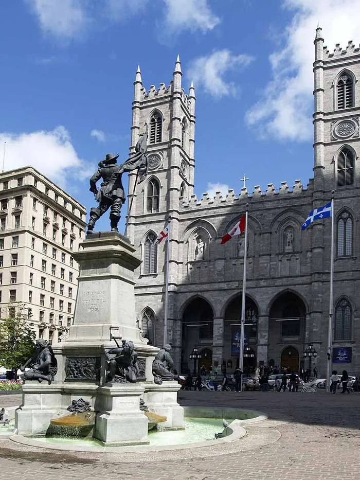 Igreja de Notre Dame, em Montréal, Canadá Igreja de Notre Dame, em Montréal, Canadá