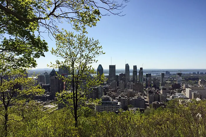 A cidade de Montréal vista do alto A cidade vista do alto