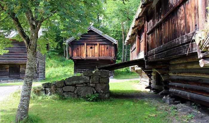 Norsk Folkemuseum em Oslo, Noruega Norsk Folkemuseum, em Oslo, Noruega