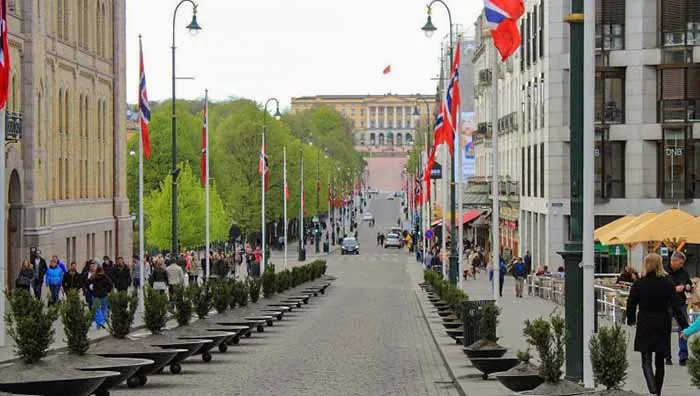 Oslo - cidade da qualidade de vida 5 O palácio do rei, em Oslo, Noruega