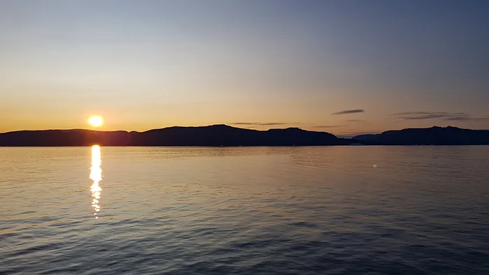 sol da meia-noite na Noruega sol da meia-noite na Noruega
