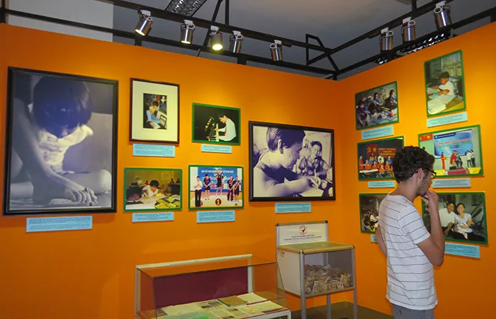 Sala sobre o mal causado pelo agente laranja, no Museu dos Vestígios de Guerra, em Ho Chi Minh, Vietnam 5 HO CHI MINH 128
