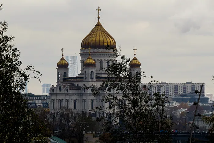 Igreja do Cristo Salvador, em Moscou, Rússia Viagem para ver a Igreja do Cristo Salvador, cujo interior é o mais bonito de todas as igrejas da Rússia
