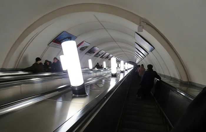 Viagem para a Rússia: descubra o que o país tem a oferecer 14 Escada rolante