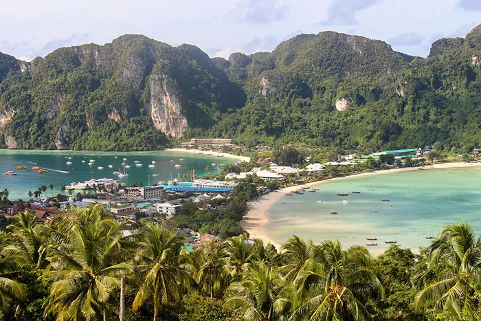 vista do viewpoint de Koh Phi Phi, Tailândia Koh Phi Phi vista do alto.
