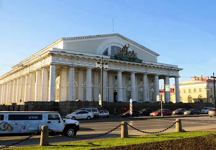 A Bolsa de Valores de São Petersburgo, Rússia Bolsa de Valores, perto da Fortaleza de Pedro e Paulo