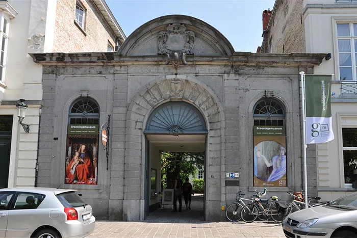 Guia Essencial de Bruges: romance, história e encanto na Bélgica 19 Groeninge Museum na romântica Bruges