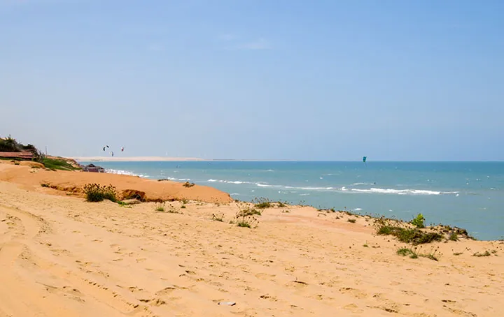 O mar de Canoa Quebrada, Ceará Canoa-Quebrada-Ceará-mar-agitado