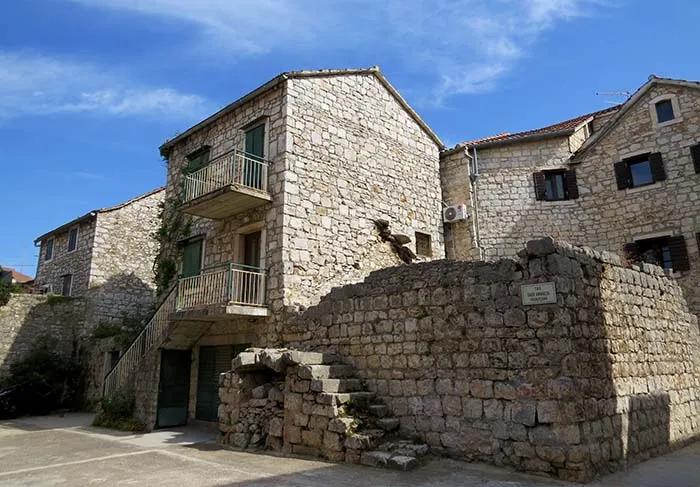 Construções de pedra em Hvar, Croacia Stari Gradi, Croácia