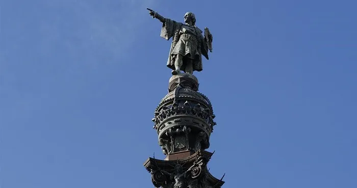 Mirador a Colón - monumento em homenagem ao navegador Cristóvão Colombo