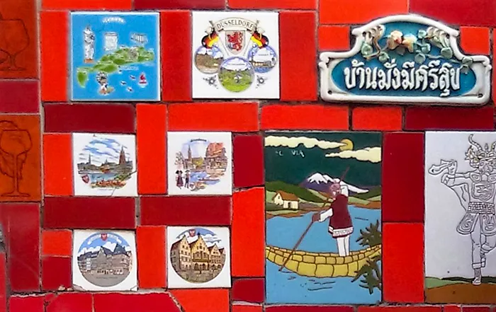 O azulejos da Escadaria Selarón, Rio de Janeiro, RJ Os azulejos, trazidos de mais de 60 países