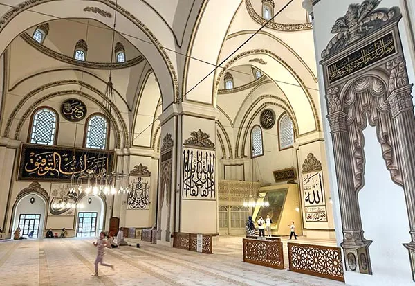 Bursa frande mesquita2