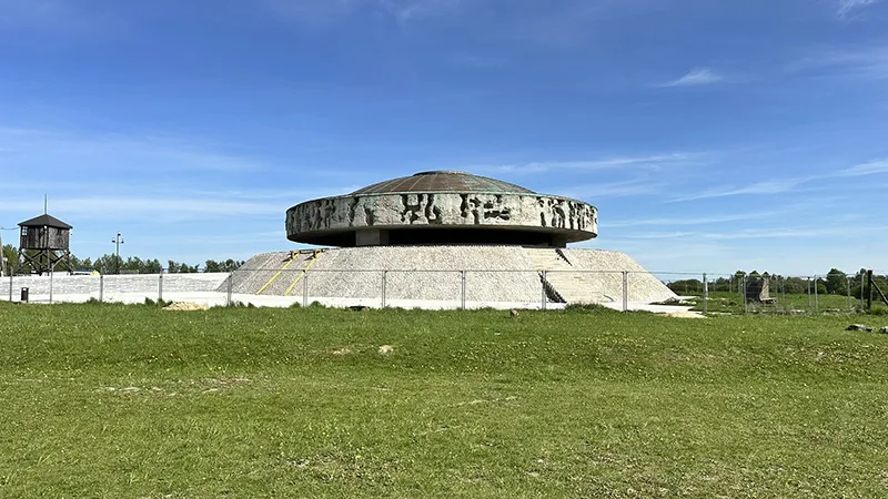 Mausoléu de Majdanek