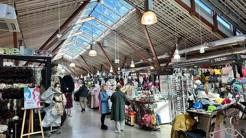 O terceiro andar do Mercado Balti Jaama
