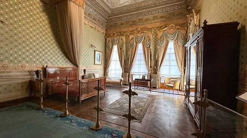 Quarto de Ataturk no Palácio Dolmabahçe, em Istambul, Turquia