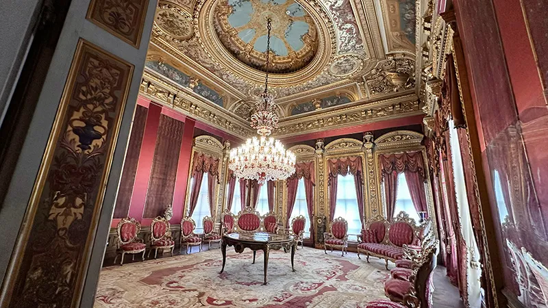 Sala vermelha